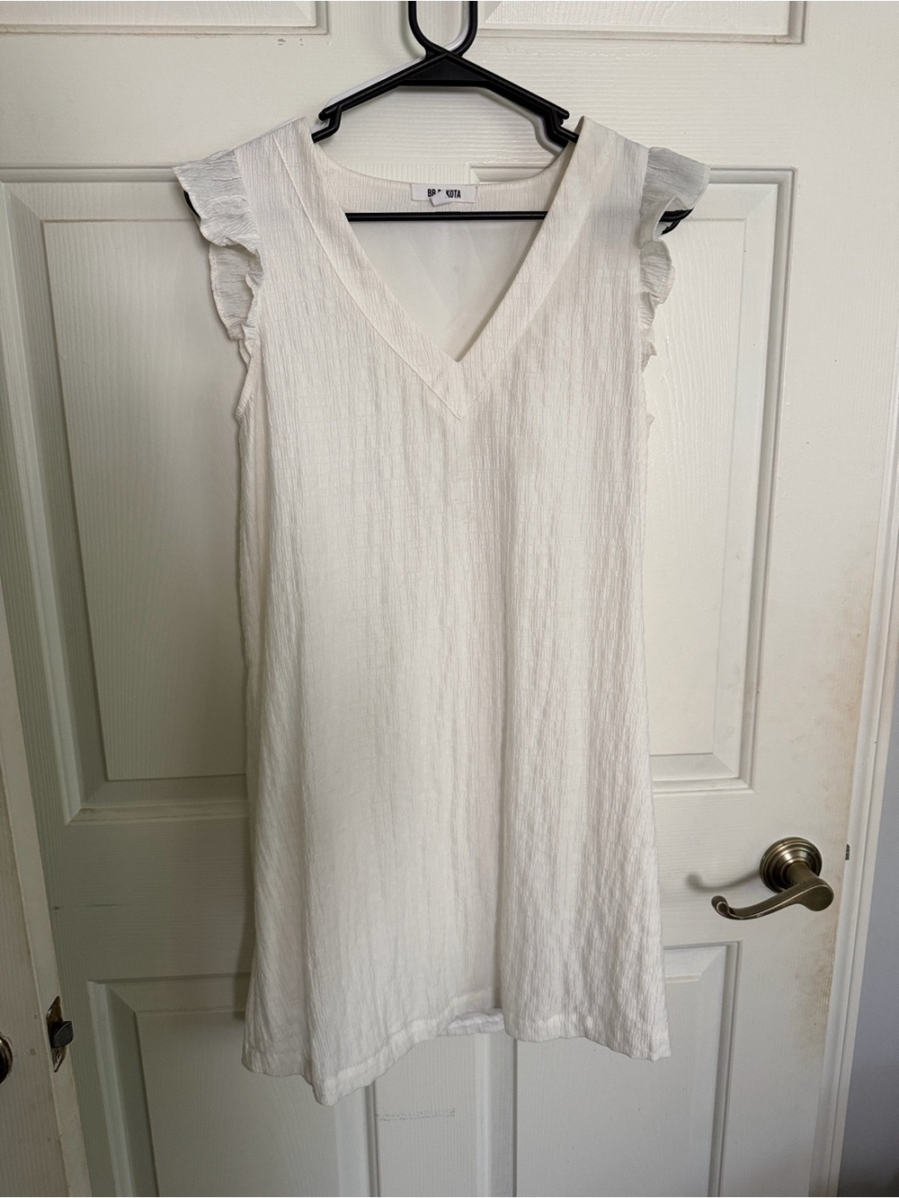 BB Dakota White Mini Dress with Ruffled Cap Sleeves